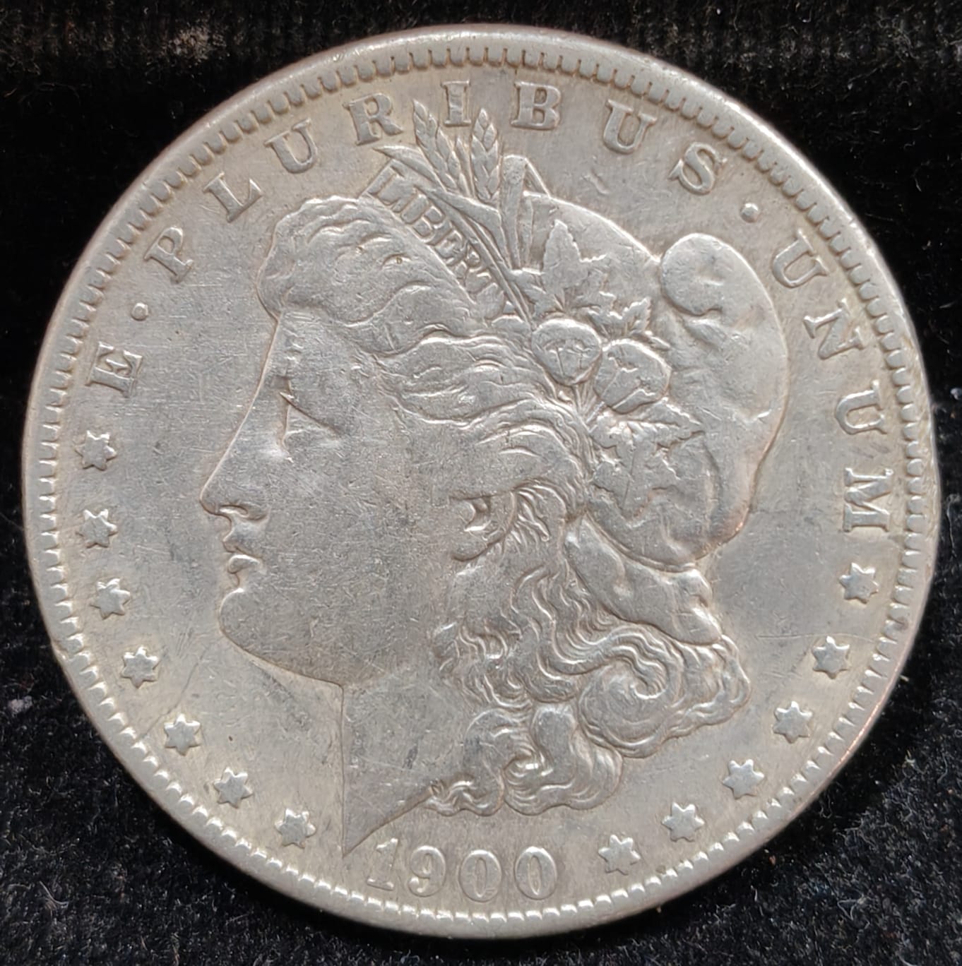 WhatsApp Image 2025-10-10 at 17.11.52_9612f242 United States 1 Dollar 1900 "Morgan Dollar"RARE SILVER COIN - Image 1