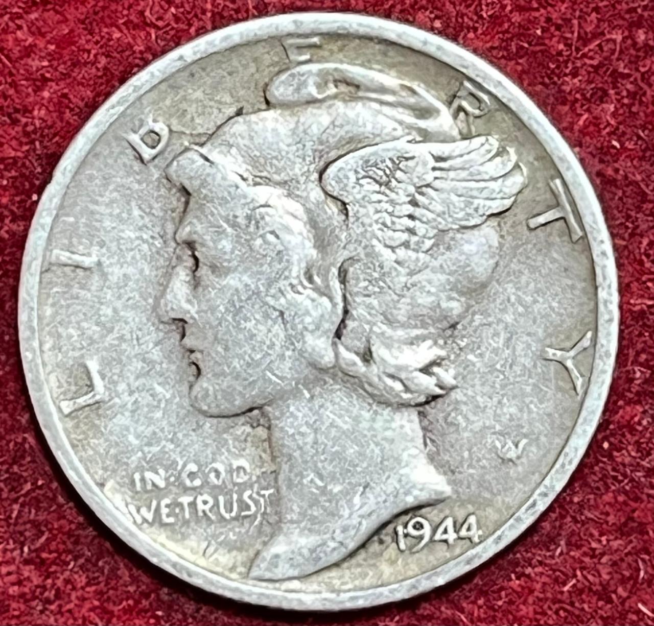 WhatsApp Image 2025-11-29 at 3.38.33 PM (1) UNITED STATES 1 DIME 1944 MERCURY DIME RARE SILVER COIN #V-376 - Image 1
